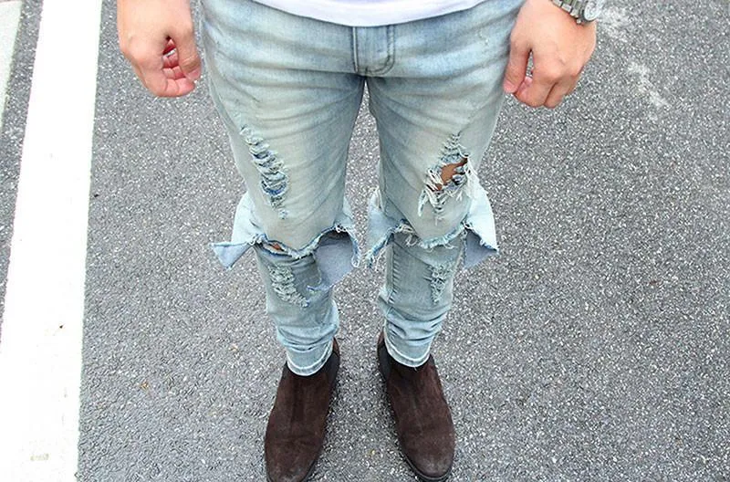 Destroyed Skinny Jeans