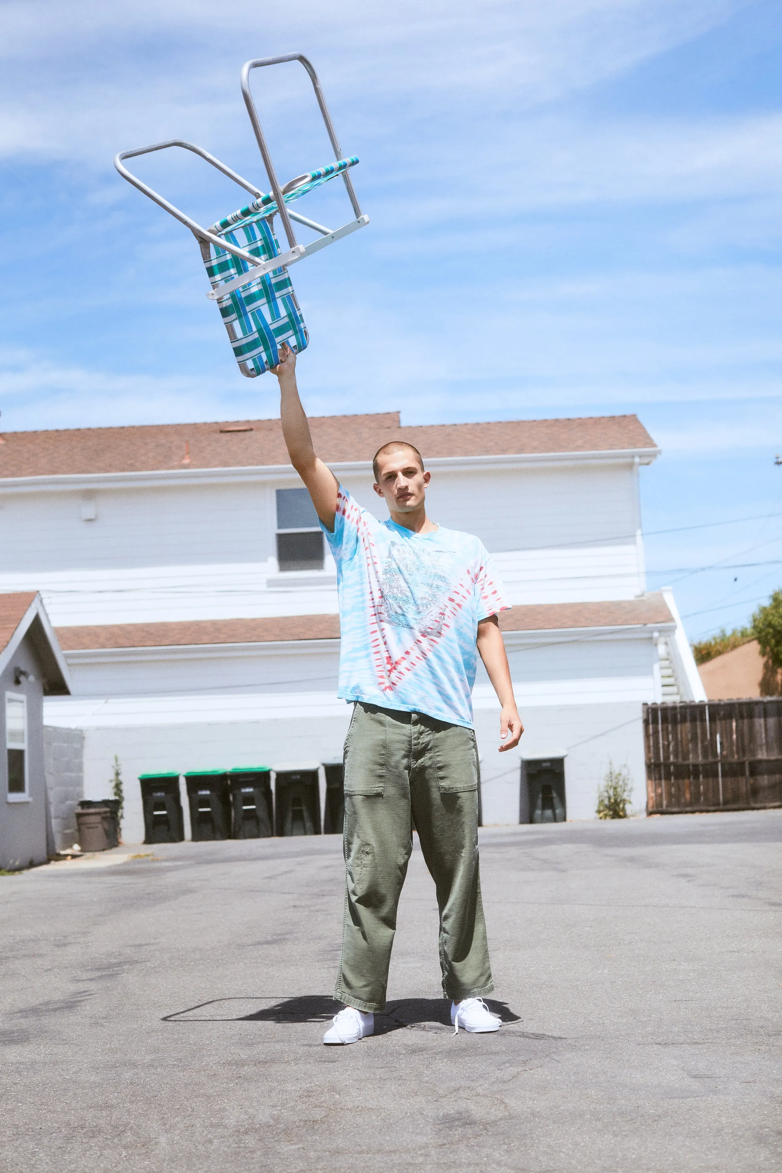 GRATEFUL DEAD VINTAGE PARKING LOT TIE DYE TEE