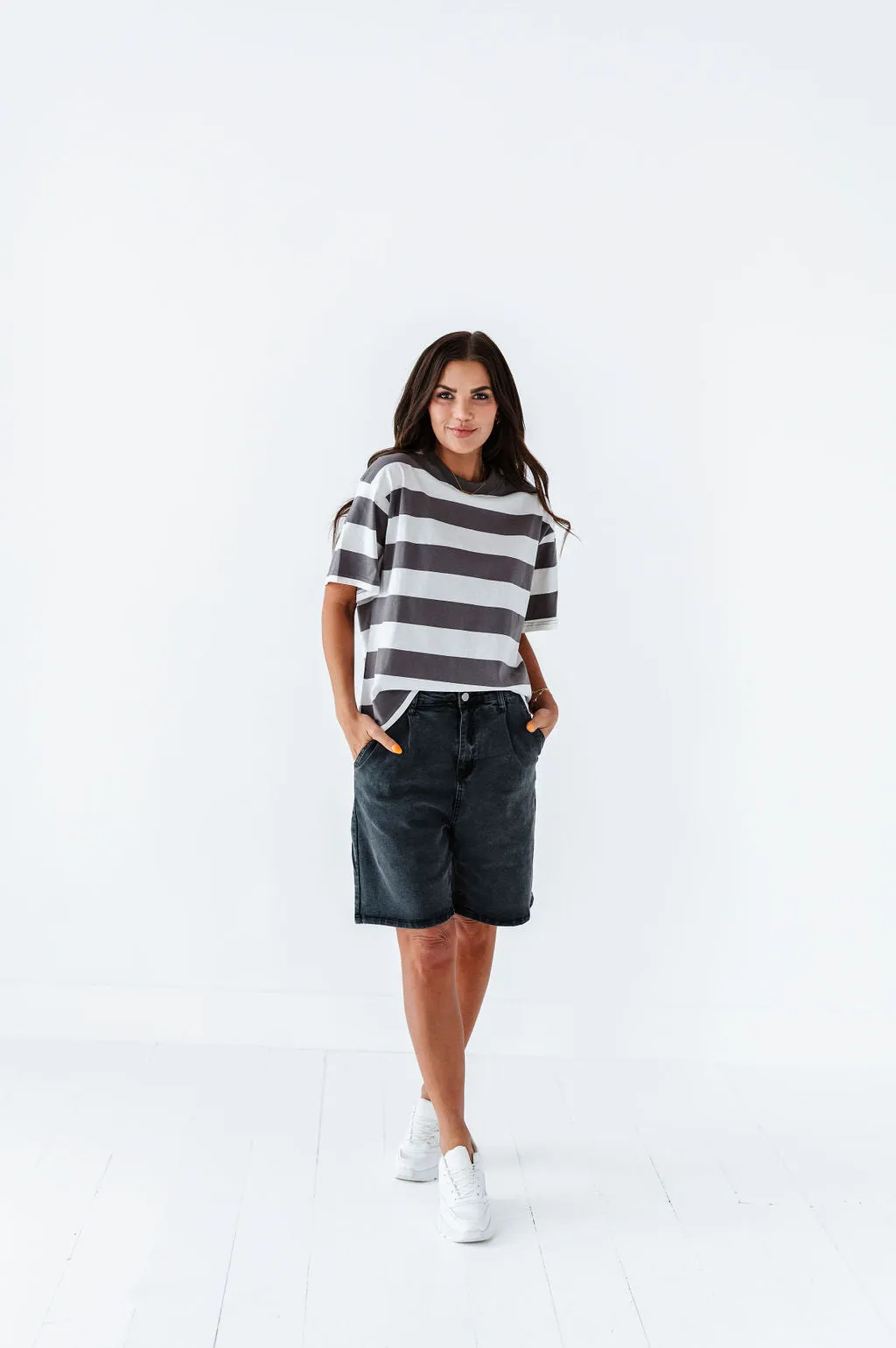 Jenna Denim Bermuda Shorts In Black - Size Small Left