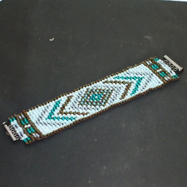 Linda Arrows Loom Bracelet