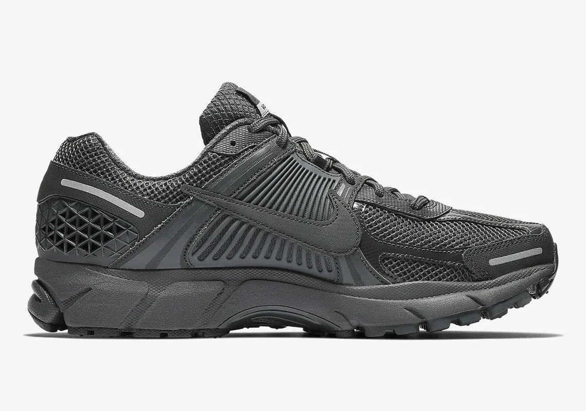 Nike Zoom Vomero 5 Anthracite