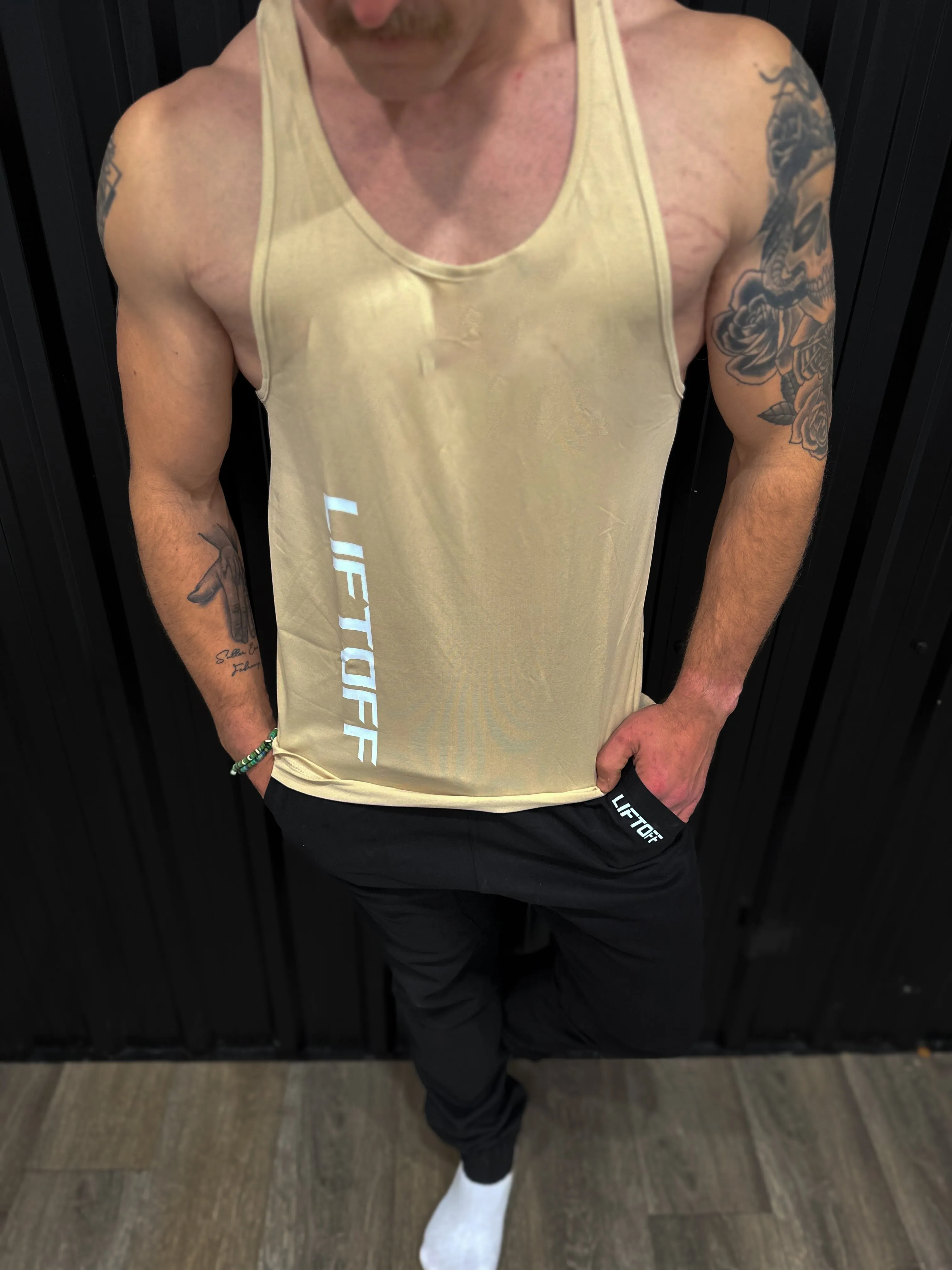 Racerback Soft Stringer